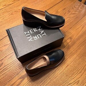 Naturalizer women’s shoes. Size 8M. Black. Cabaret. New with box.